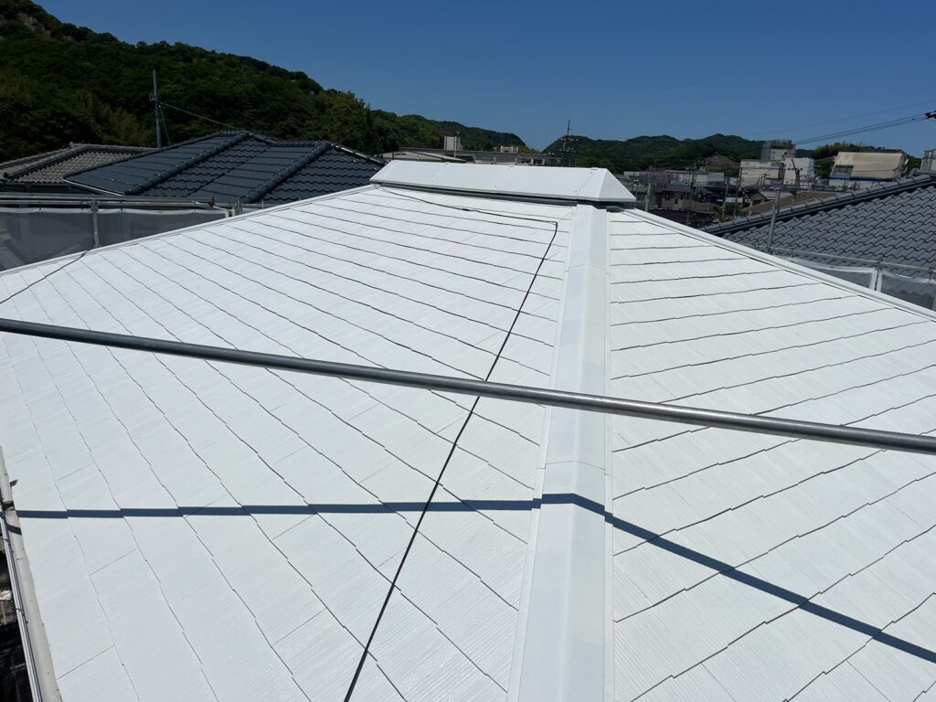 屋根下塗り2回目完成