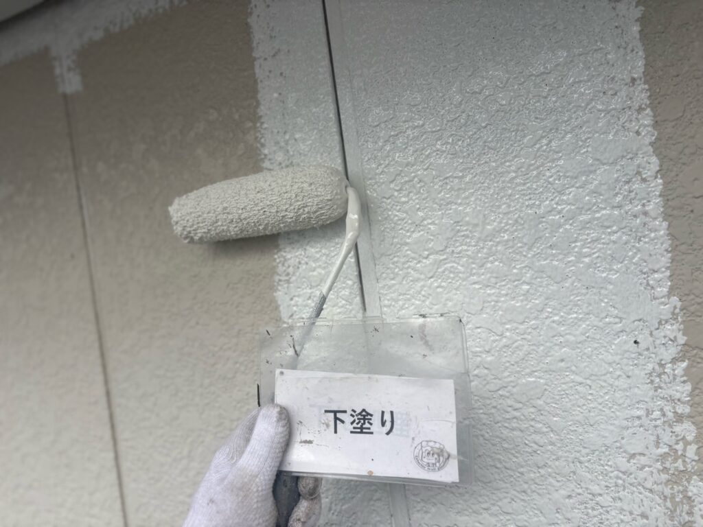 外壁下塗り状況