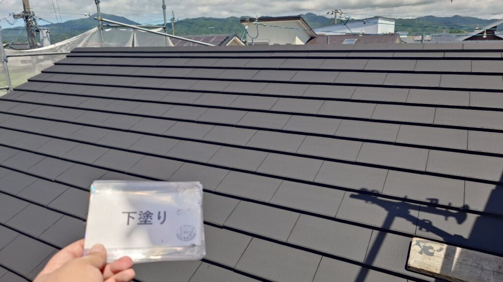 屋根下塗り完成