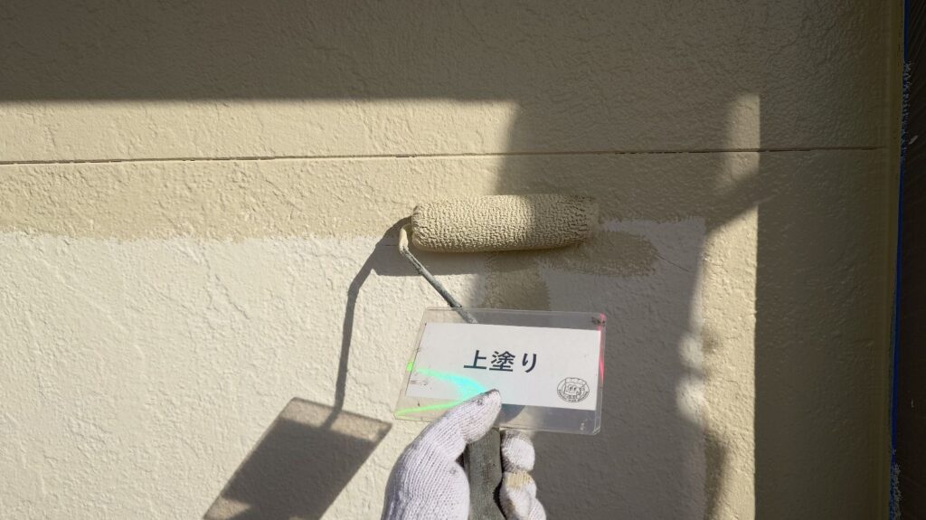 外壁塗装上塗り