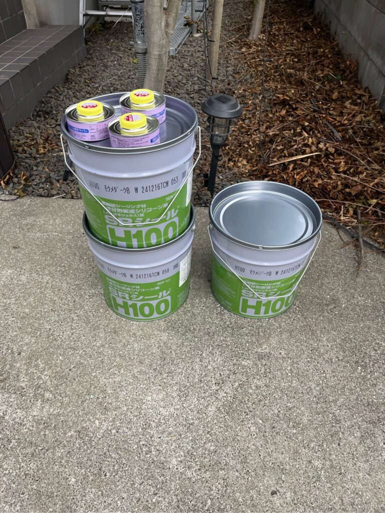 コーキング材料<br />
サンライズ<br />
SRシールH100