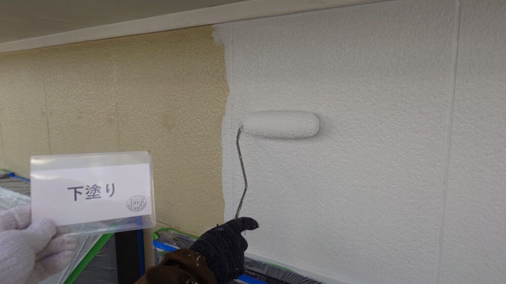 下塗り2回目状況<br />
関西ペイント<br />
リフォームサミット<br />
RSマイクロサーフ仕様<br />
