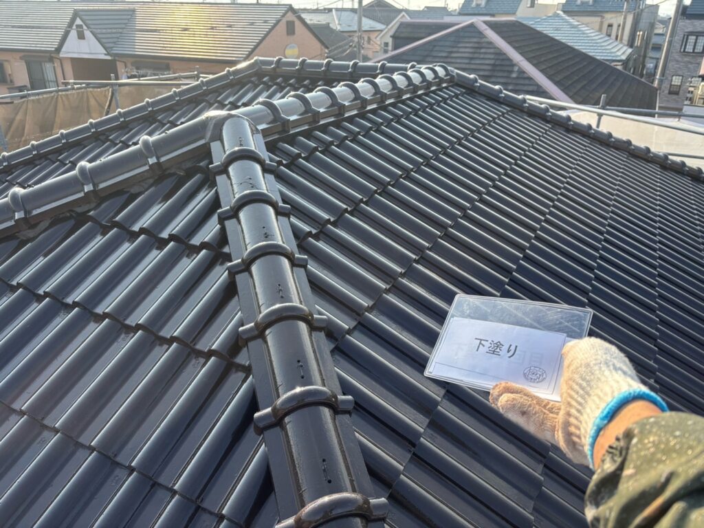 屋根下塗り完成