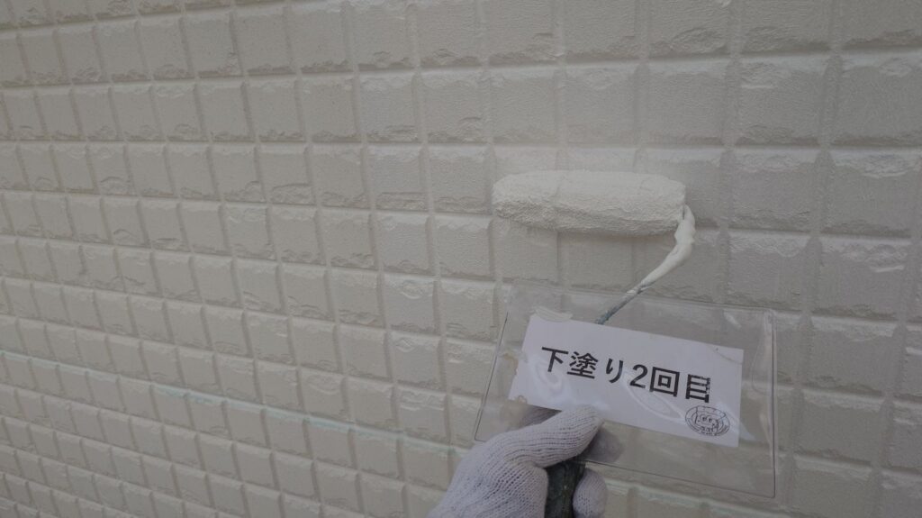 外壁下塗り2回目状況