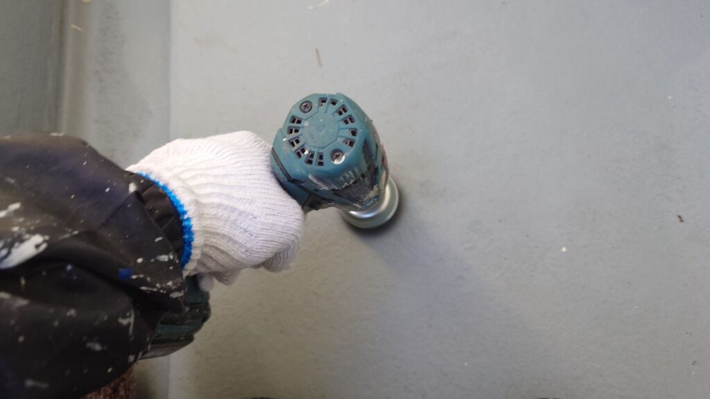 FRP防水<br />
下地調整１