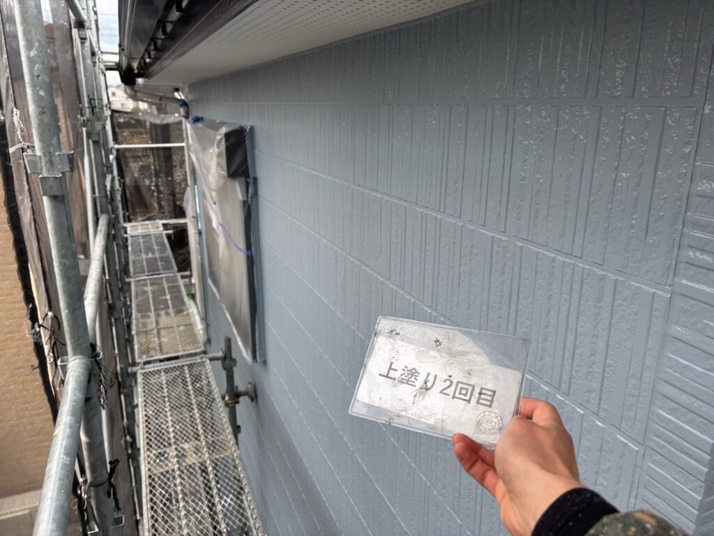 外壁上塗り2回目完成