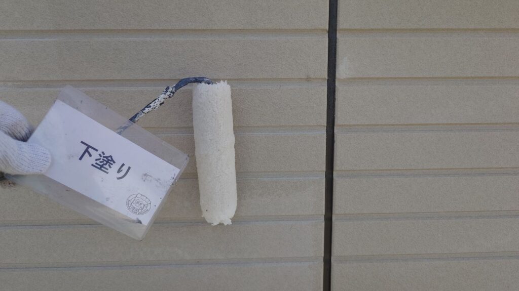 外壁下塗り状況