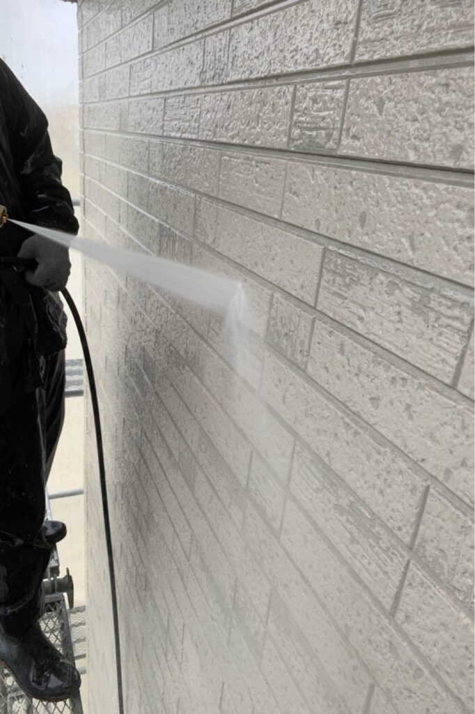 外壁　高圧洗浄状況