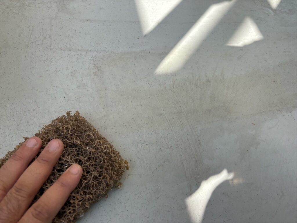 FRP防水<br />
下地調整