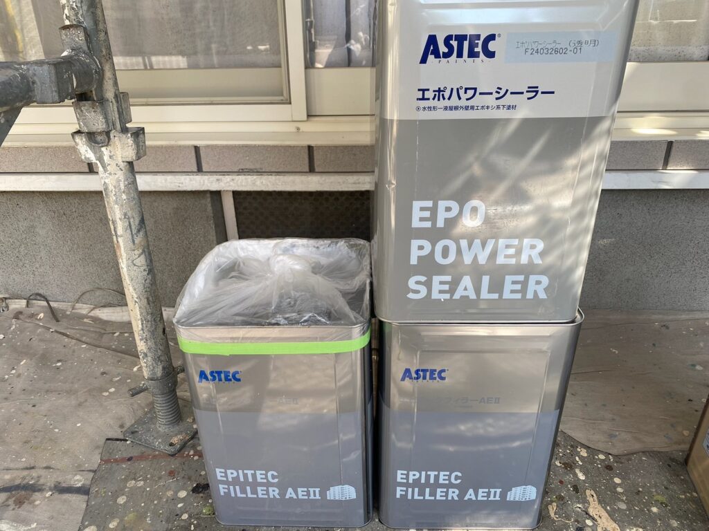 外壁塗装<br />
下塗り仕様材料