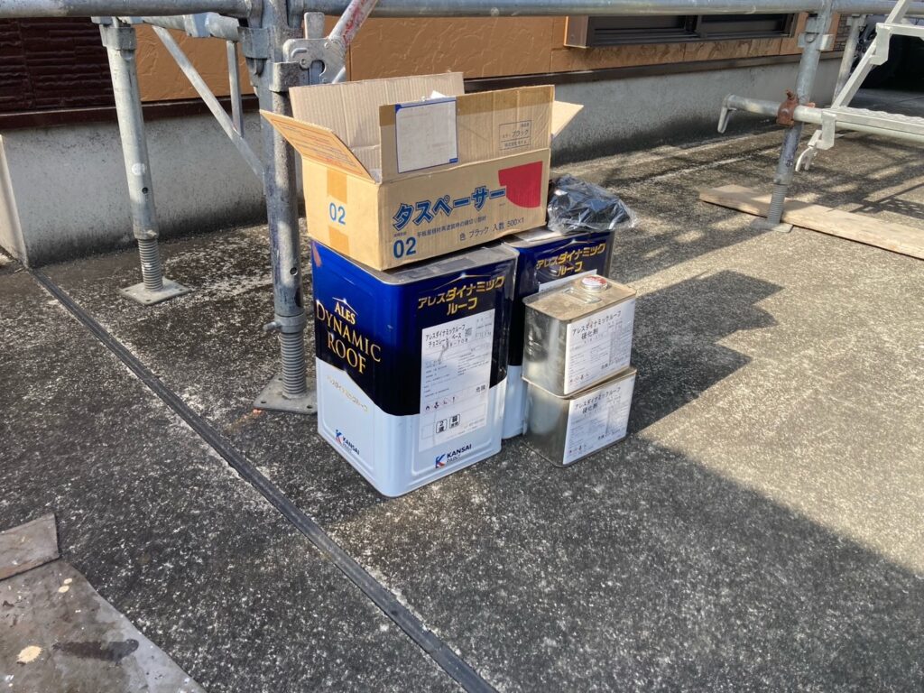 屋根塗装工事<br />
上塗り材料<br />
関西ペイント<br />
ダイナミックルーフ