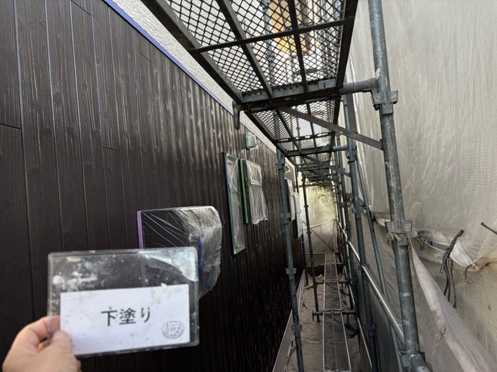 下塗り後です。