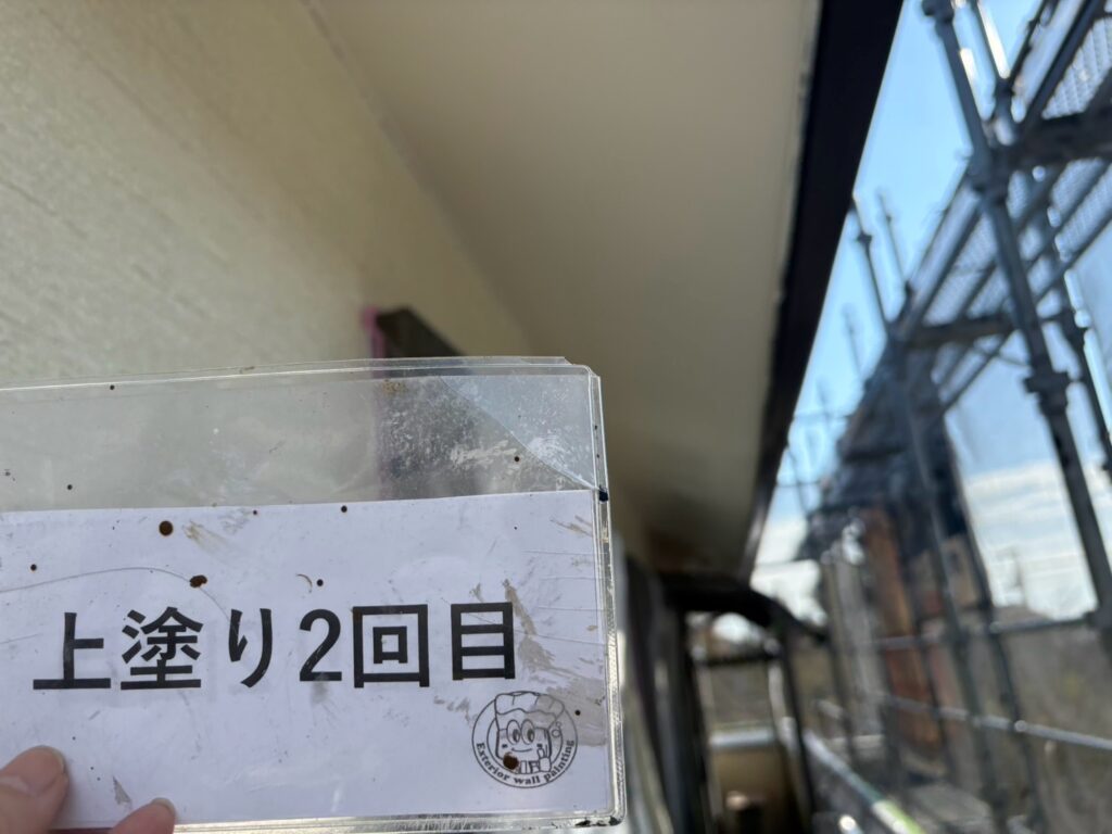 天井塗装<br />
完成