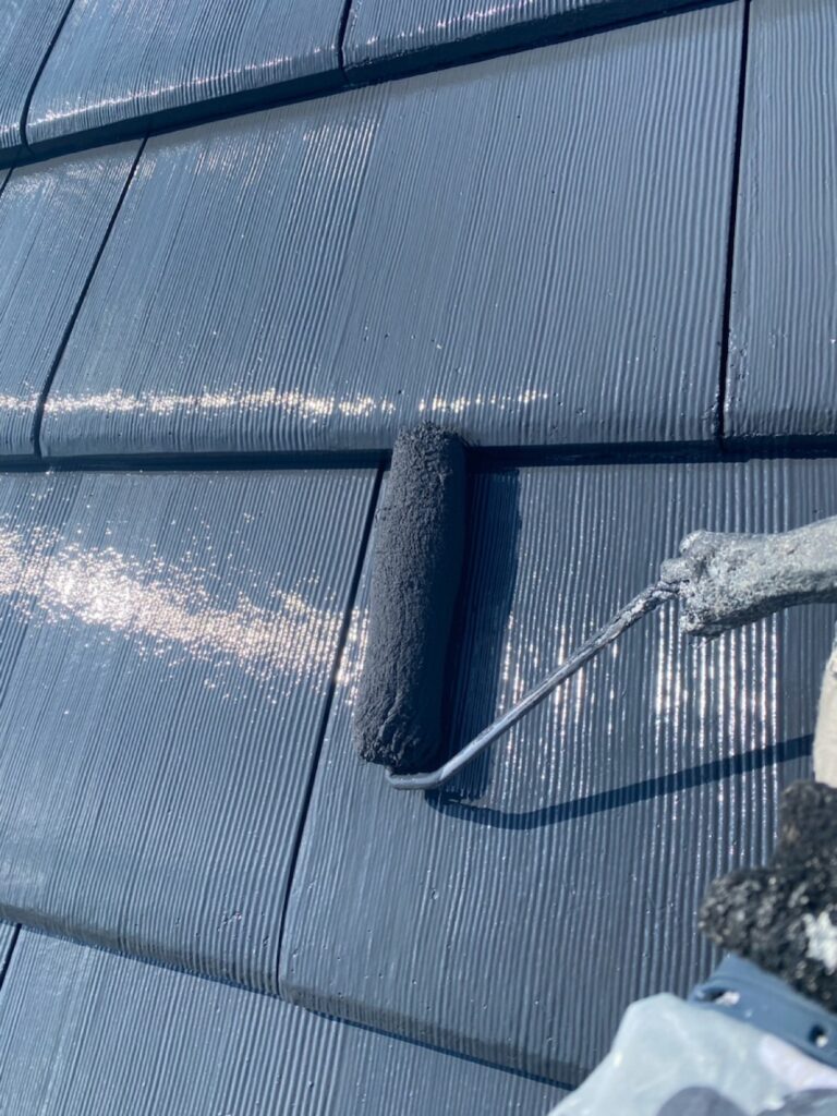 上塗りを行いました。