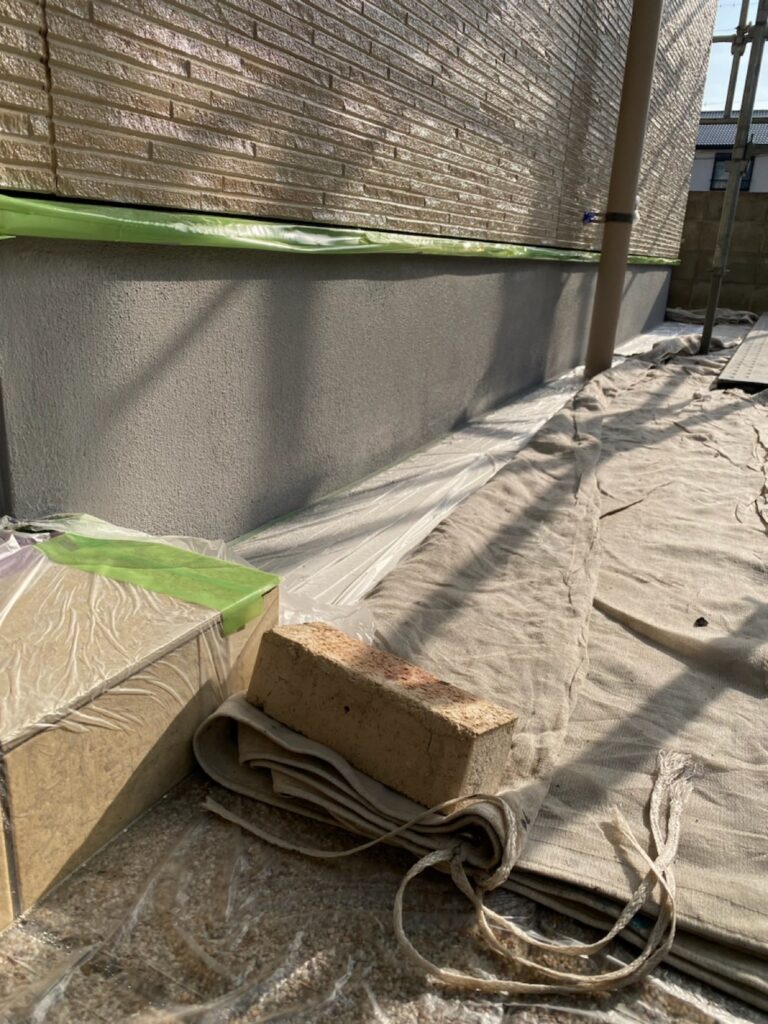 基礎塗装<br />
完成