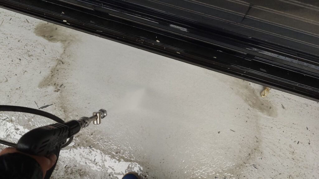 バルコニー高圧ジェット洗浄