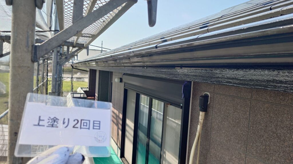 鼻隠し塗装<br />
完成