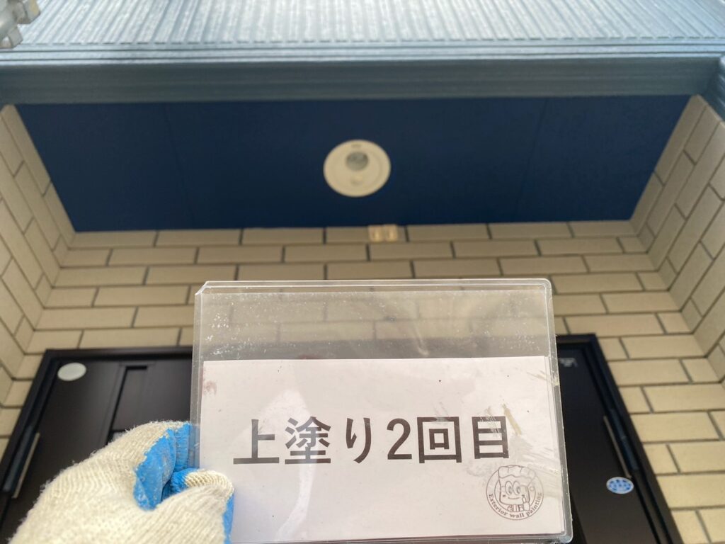 天井塗装<br />
完成