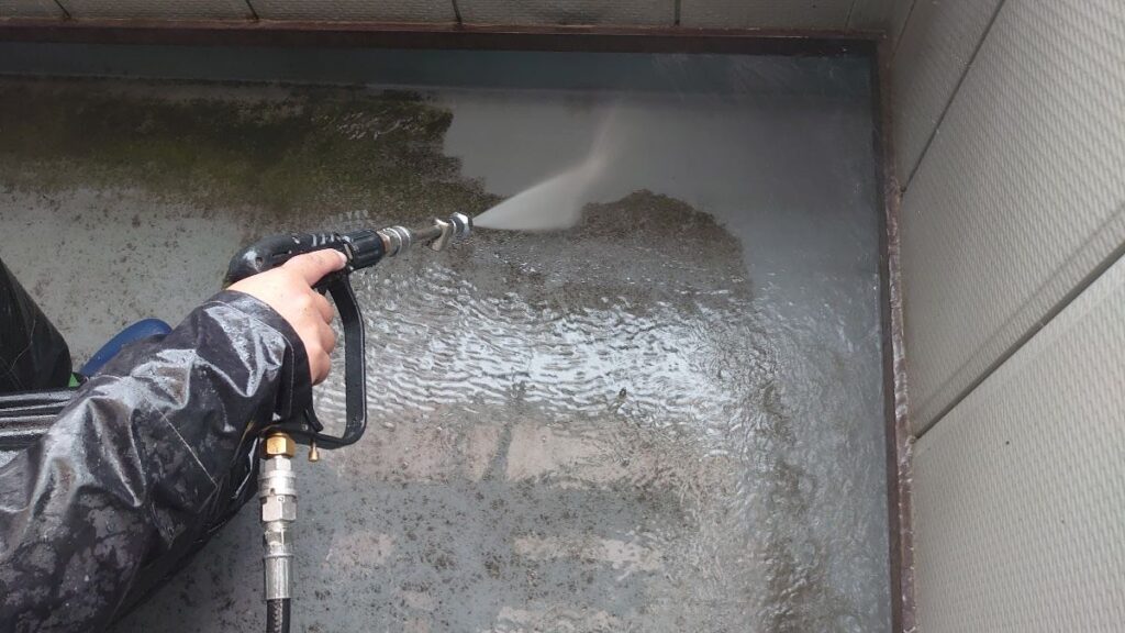 バルコニー高圧ジェット洗浄