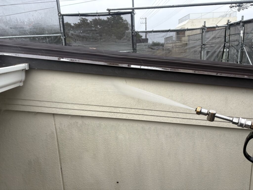 付帯　高圧洗浄の様子になります。