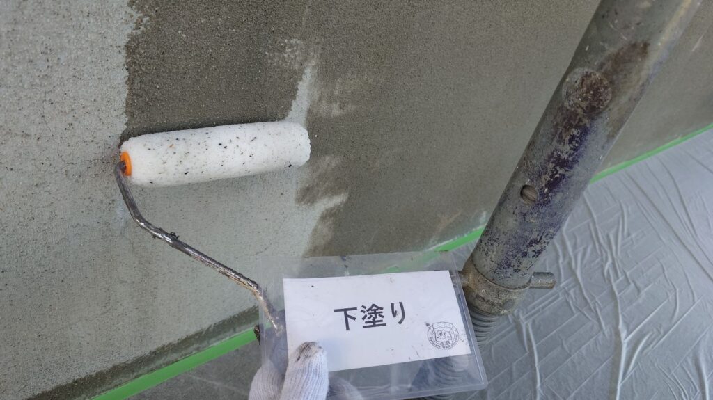 基礎塗装<br />
下塗り状況になります。