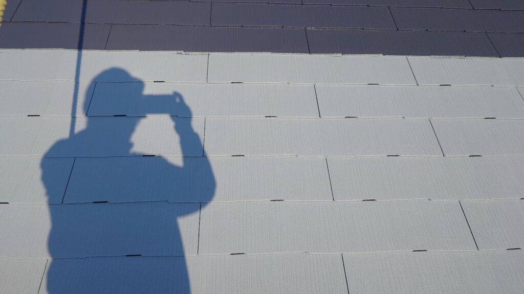 屋根<br />
縁切り工法<br />
タスペーサー設置　完成