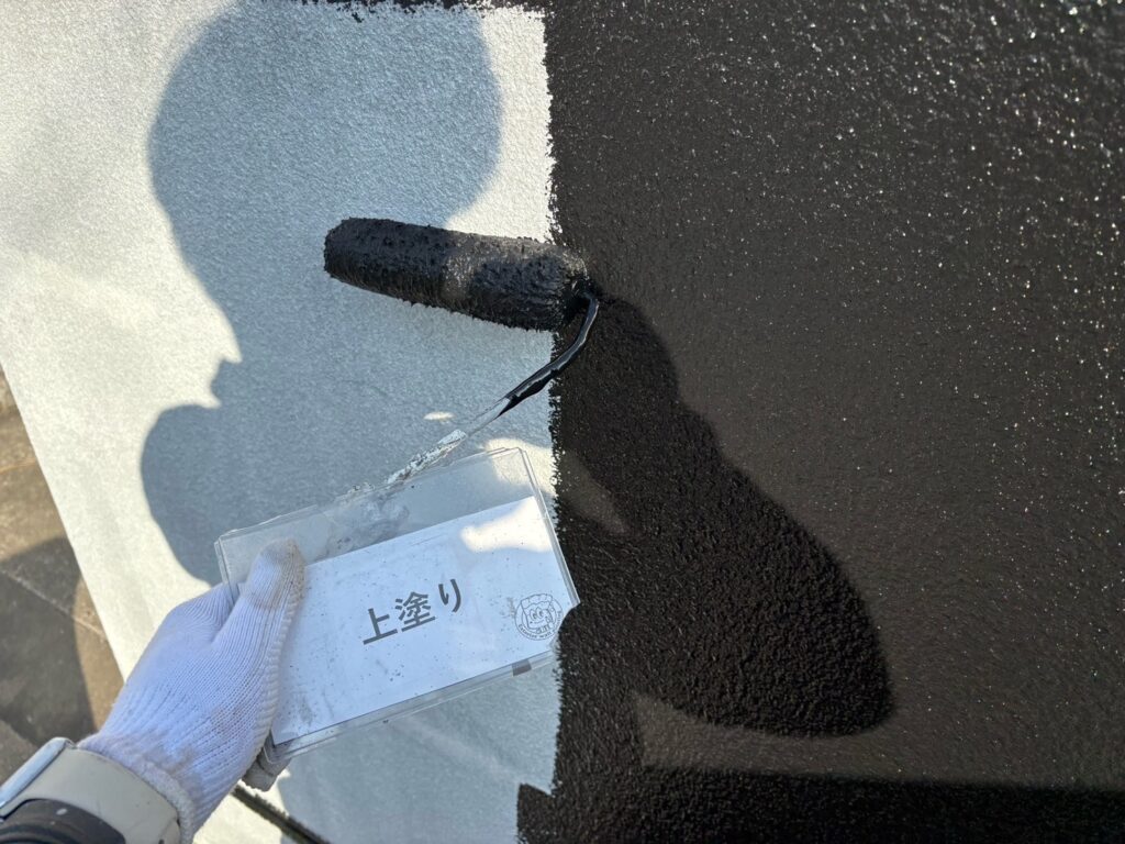 上塗り状況になります。