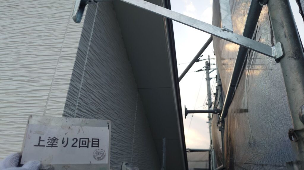 天井塗装<br />
完成