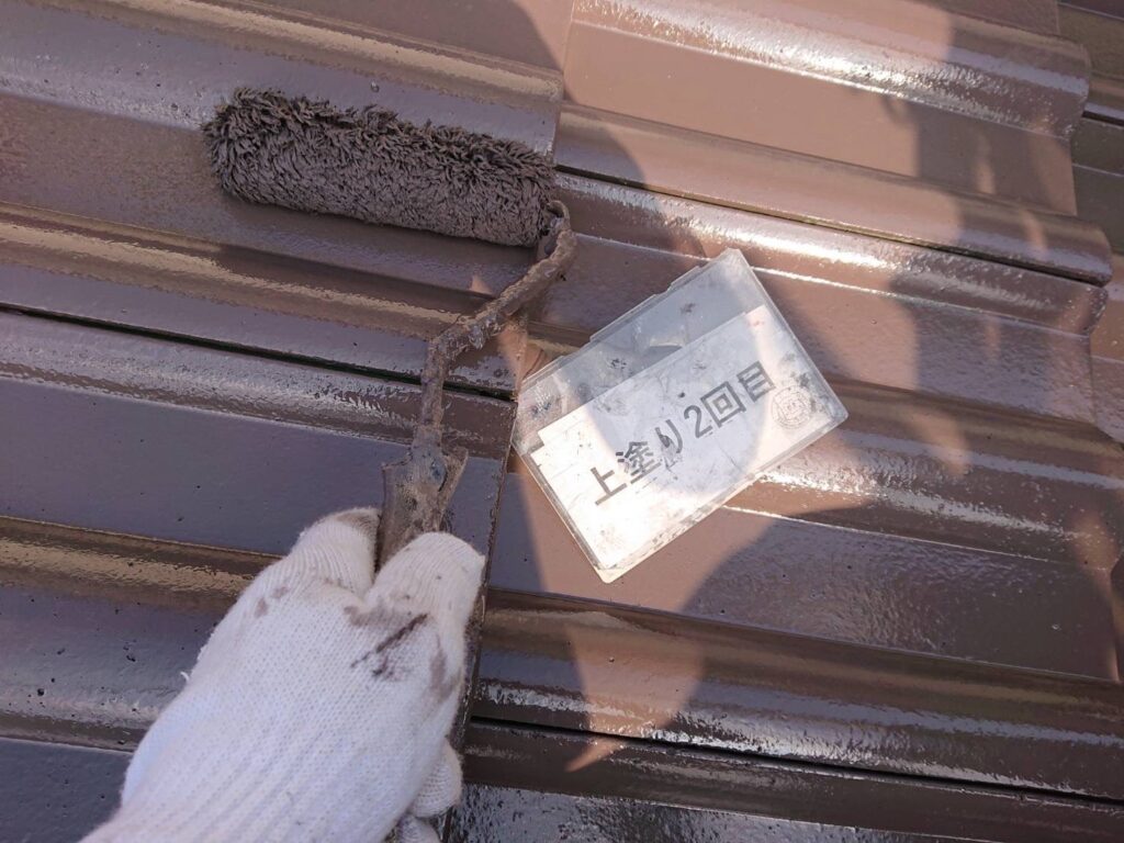 上塗り2回目を行いました。