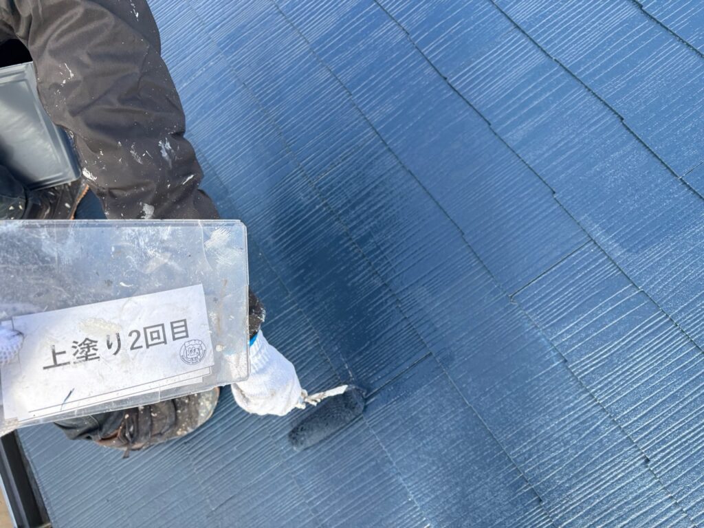 上塗り2回目を行いました。