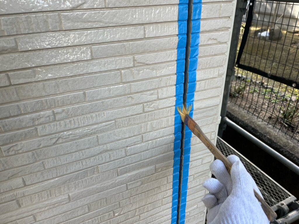 専用プライマー塗布状況