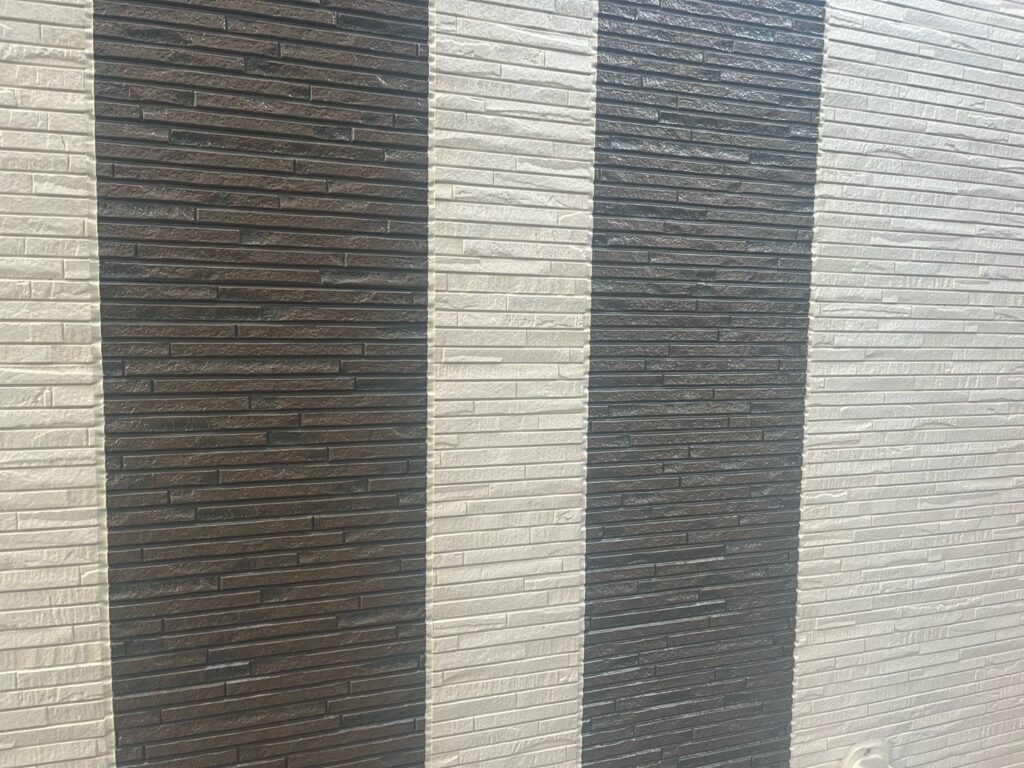 コーキング<br />
完成です。<br />
コーキングは塗装後の化粧打ちとなります。