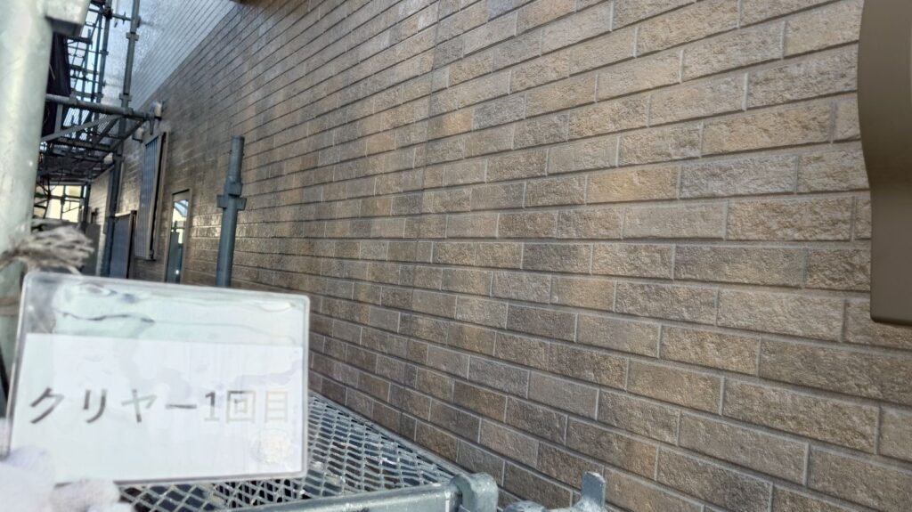 上塗りクリヤー塗装後です。