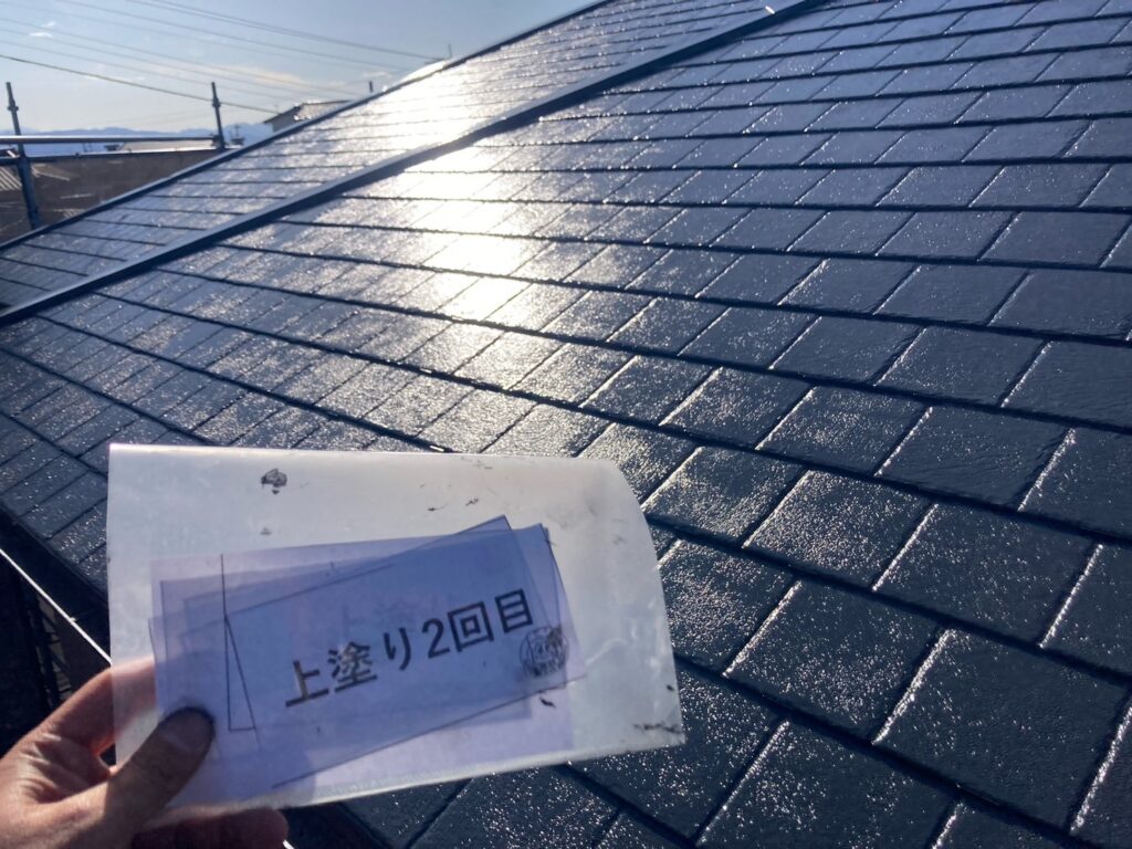 屋根塗装<br />
完成です。