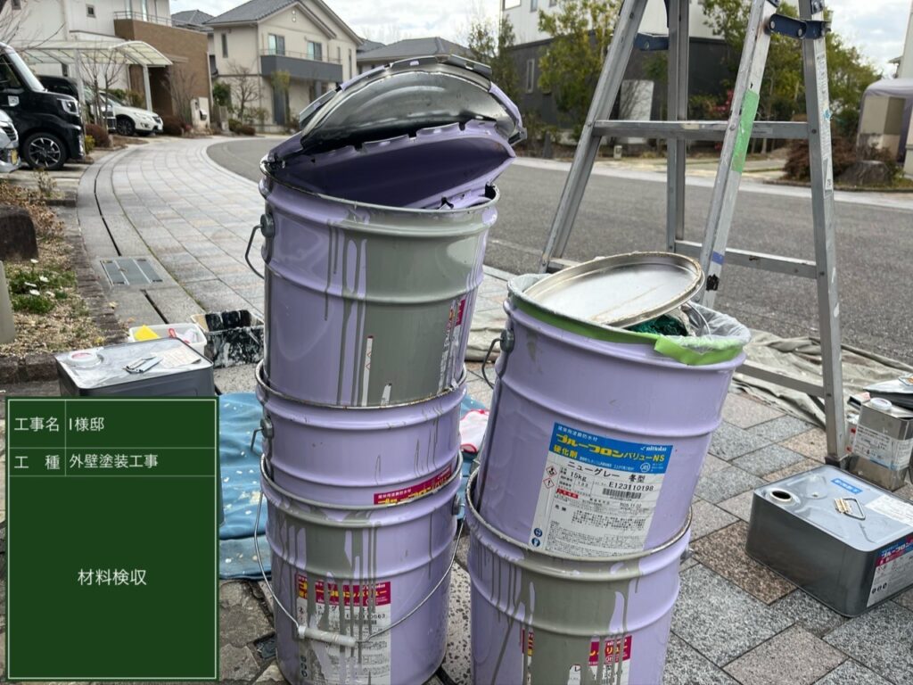 足場解体後、完了立会いをします。使用した材料の確認です。