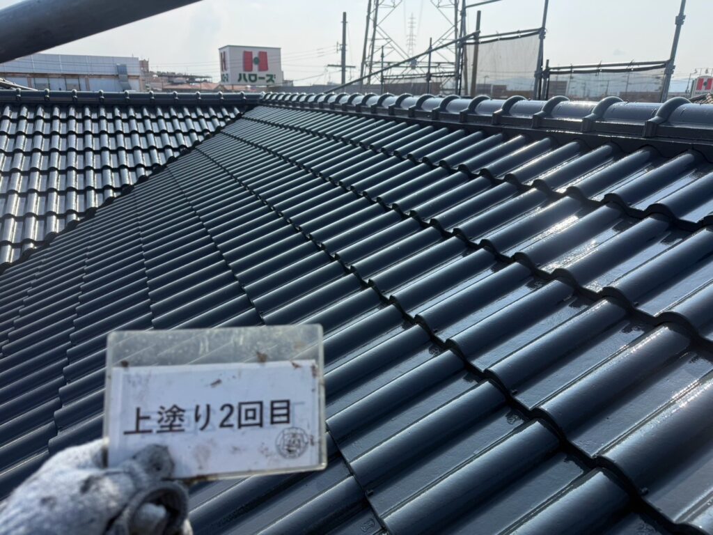 屋根塗装<br />
完成です。