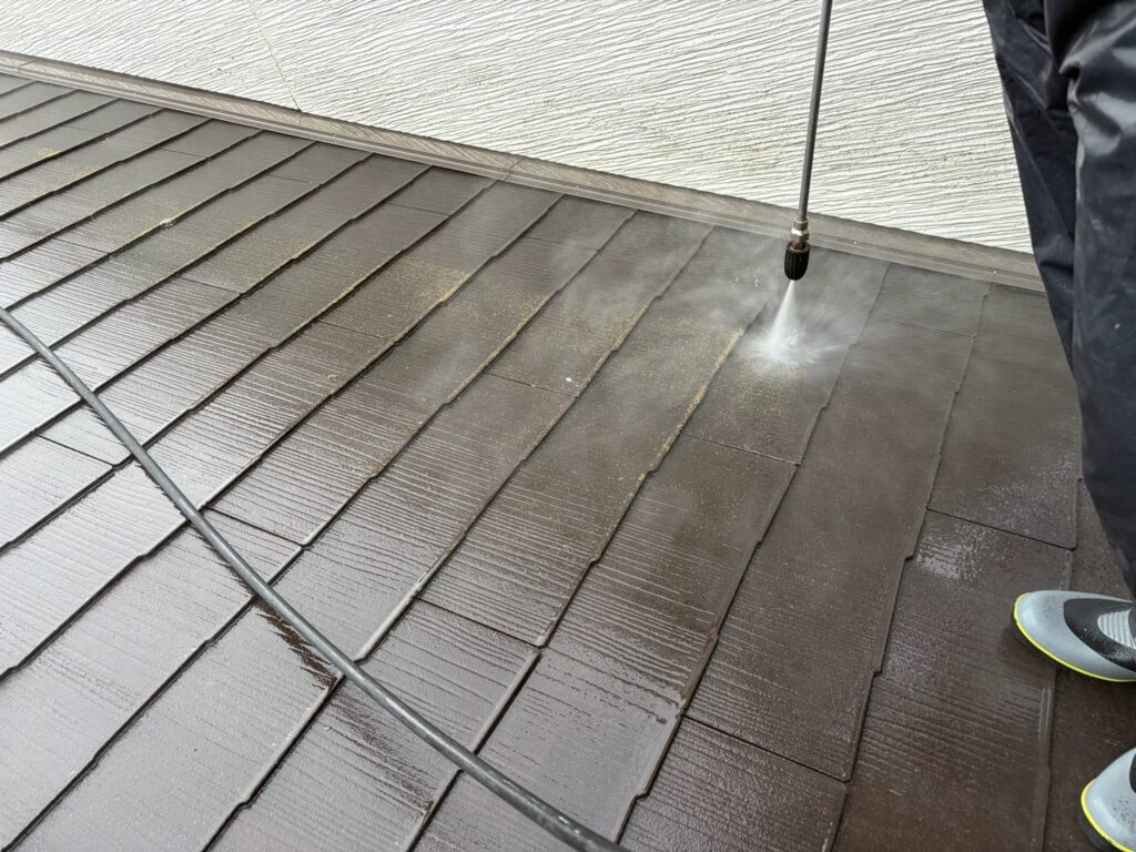 高圧洗浄状況になります。