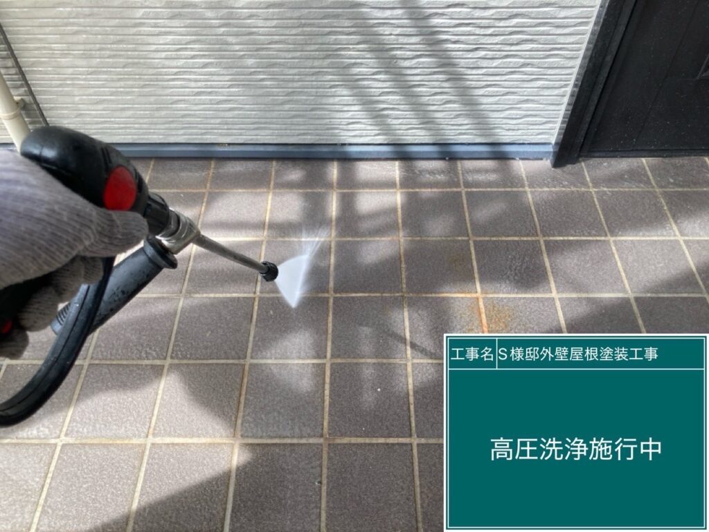玄関床高圧ジェット洗浄
