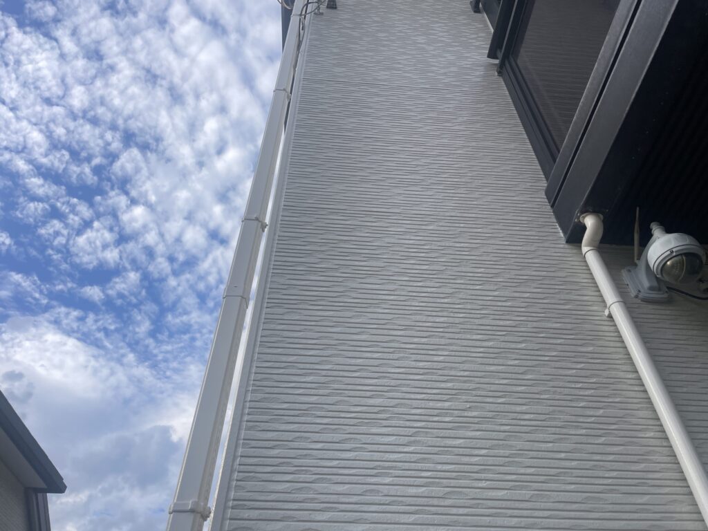 コーキングも新しく設置されました。