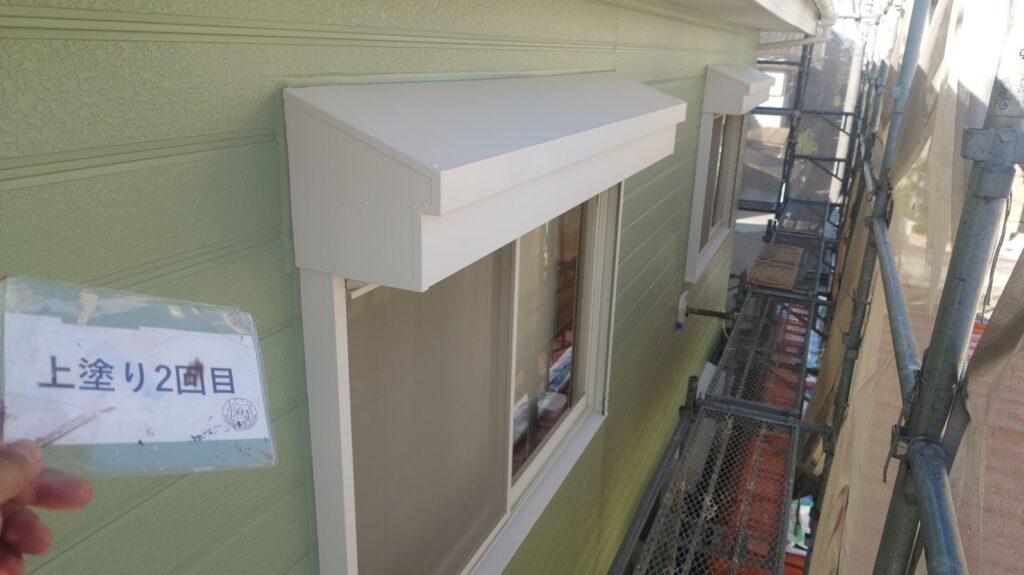 シャッターBOX塗装完成